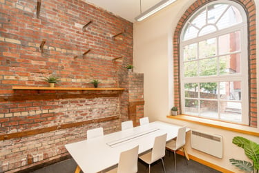 1 bed flat, Hoyle Street, Kelham Island, Sheffield, S37LG - Image 1